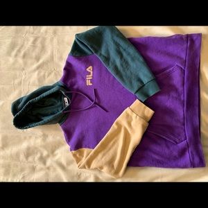 Women’s fila sweater